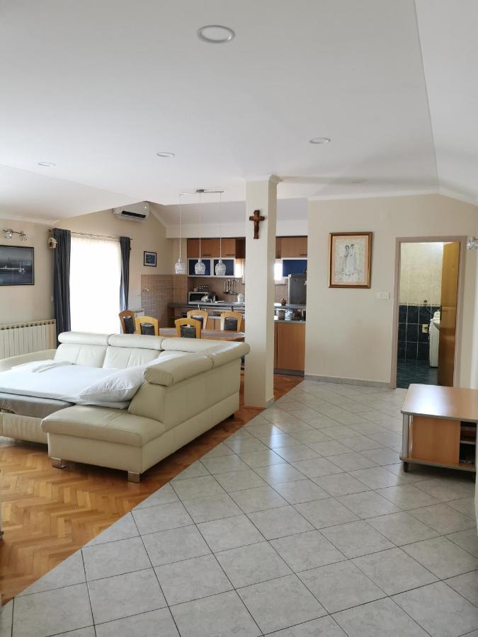 Apartments Tutina Бибинье Экстерьер фото